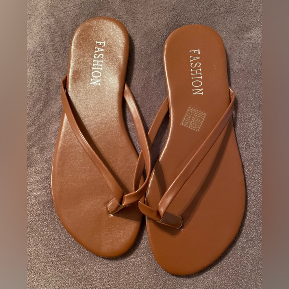 Brown Women's Sandals size 39/ Size 8 NIB